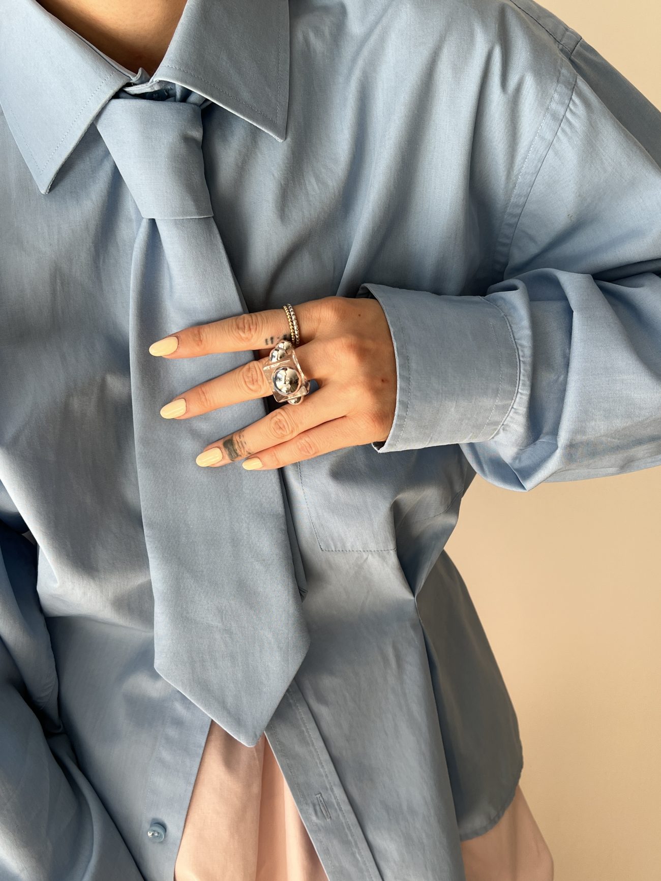 SHIRT + TIE - Image 7