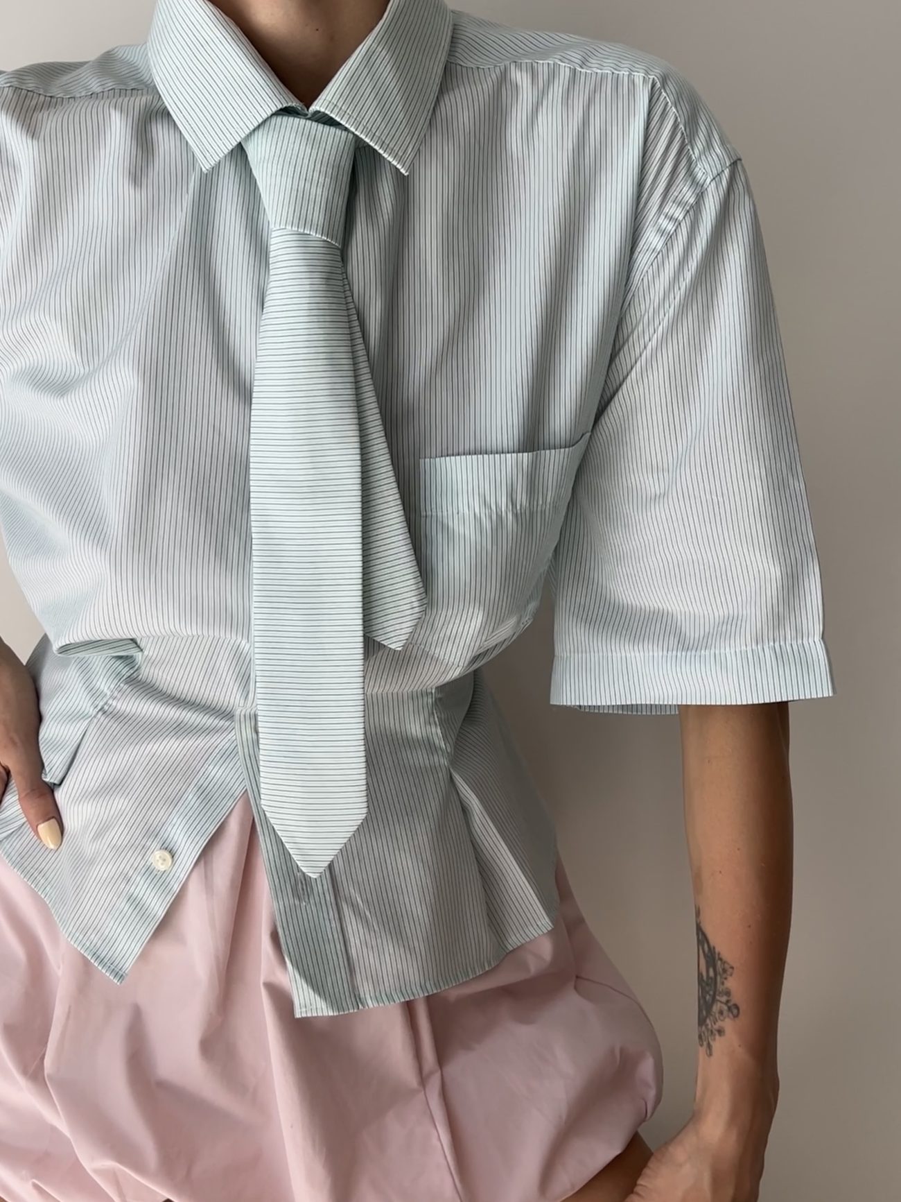 SHIRT + TIE - Image 12