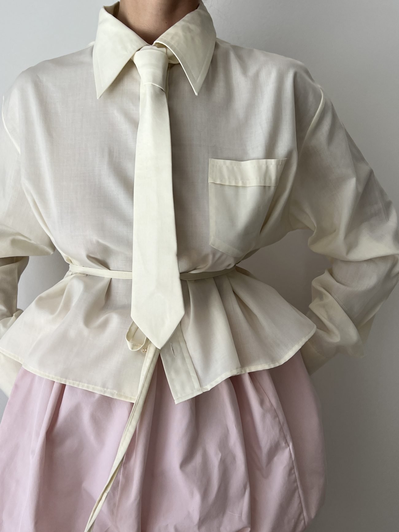SHIRT + TIE - Image 4