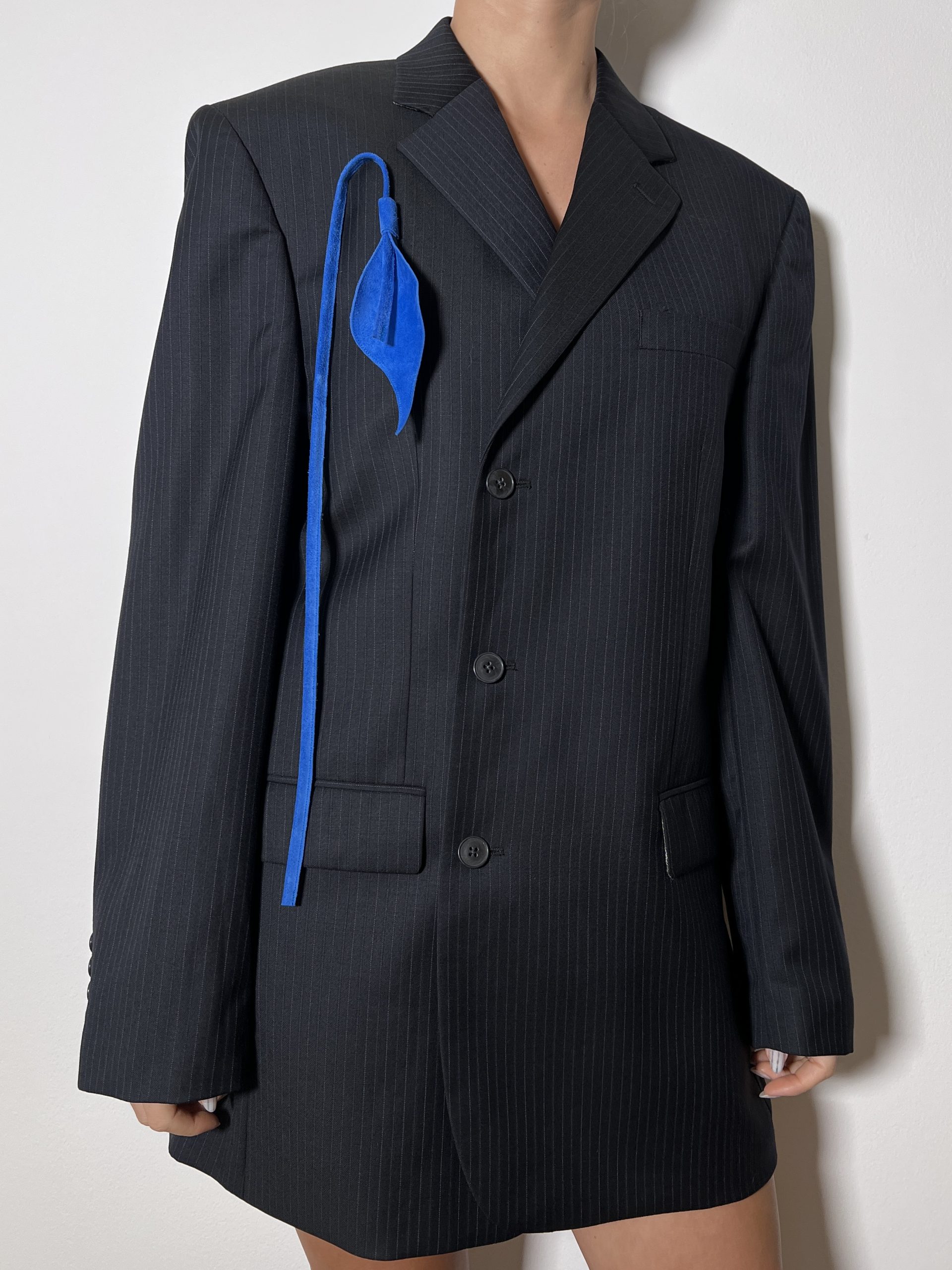 LEATHER ANTHURIUM BLAZER