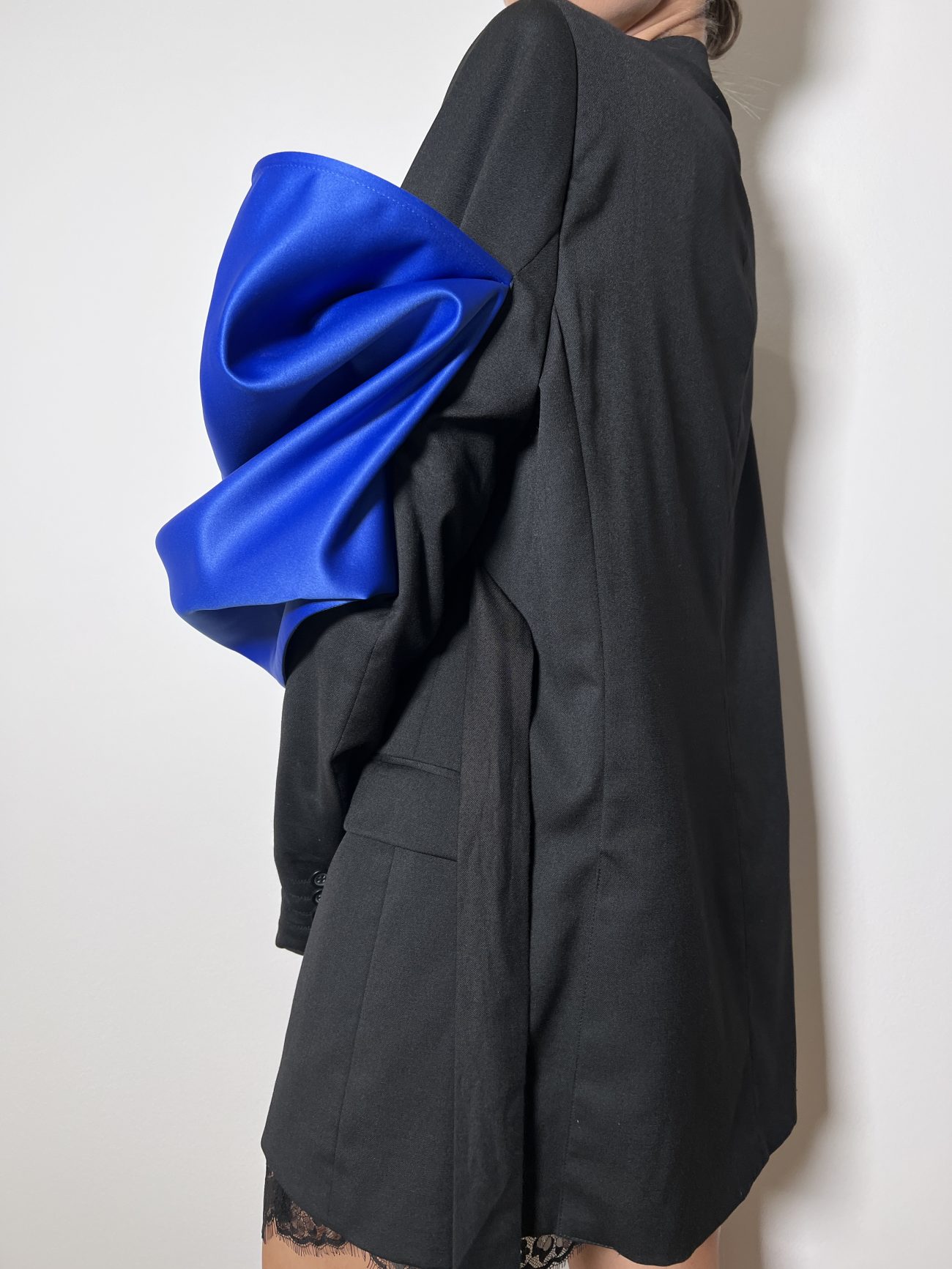 BOW BLAZER ROYAL BLUE - Image 3