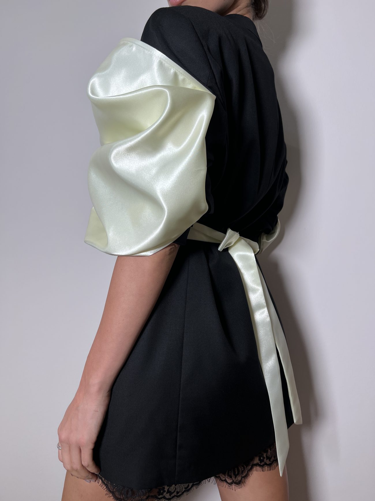 BOW BLAZER IVORY - Image 3