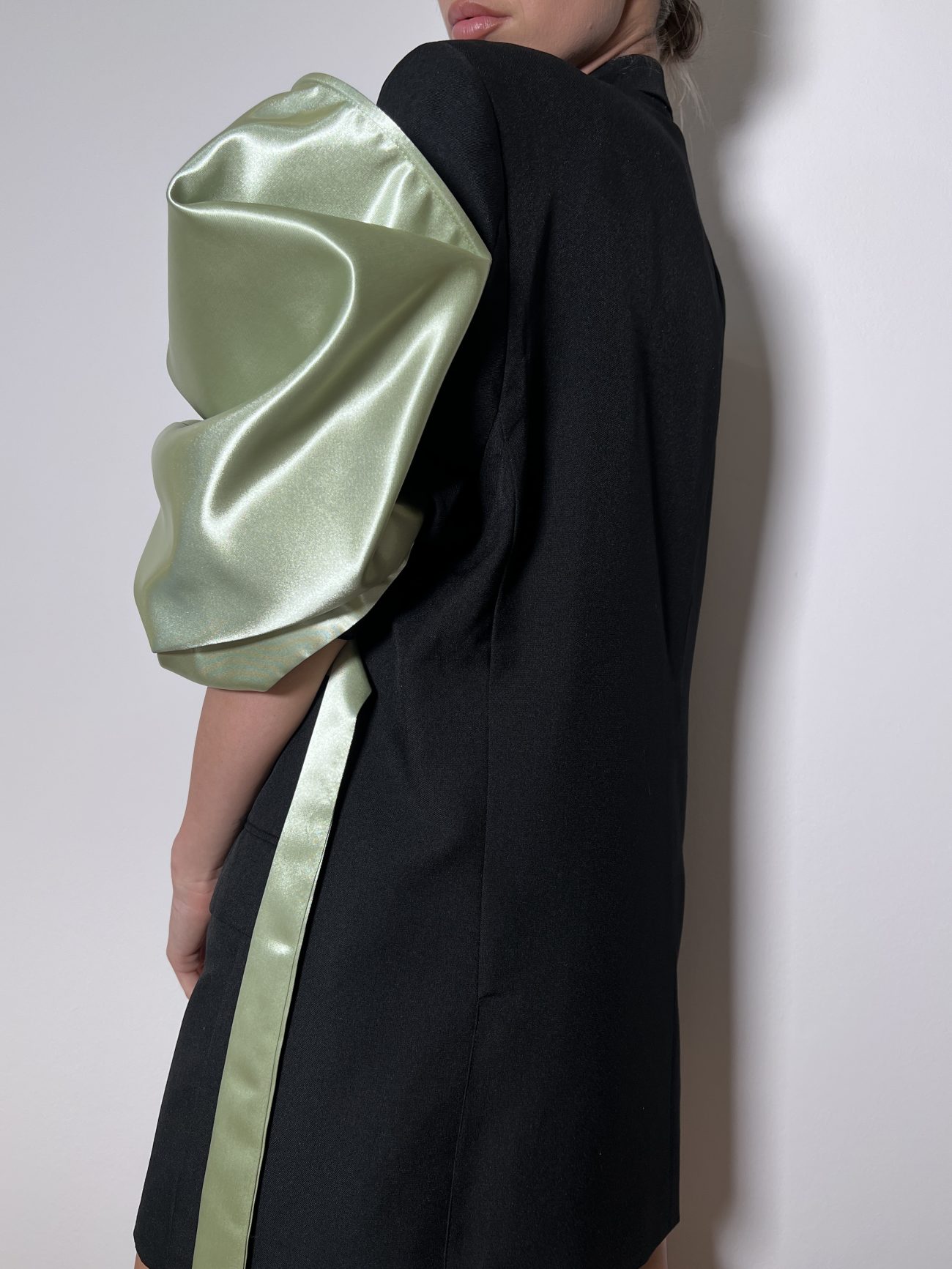 BOW BLAZER PISTACHIO - Image 3