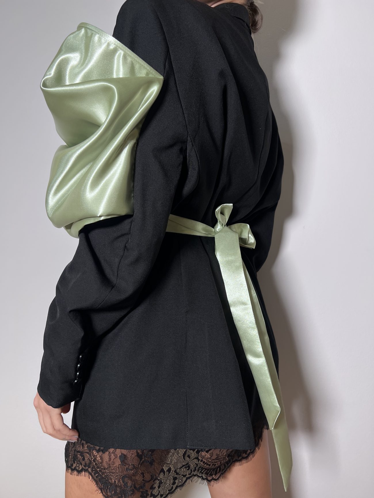 BOW BLAZER PISTACHIO - Image 4