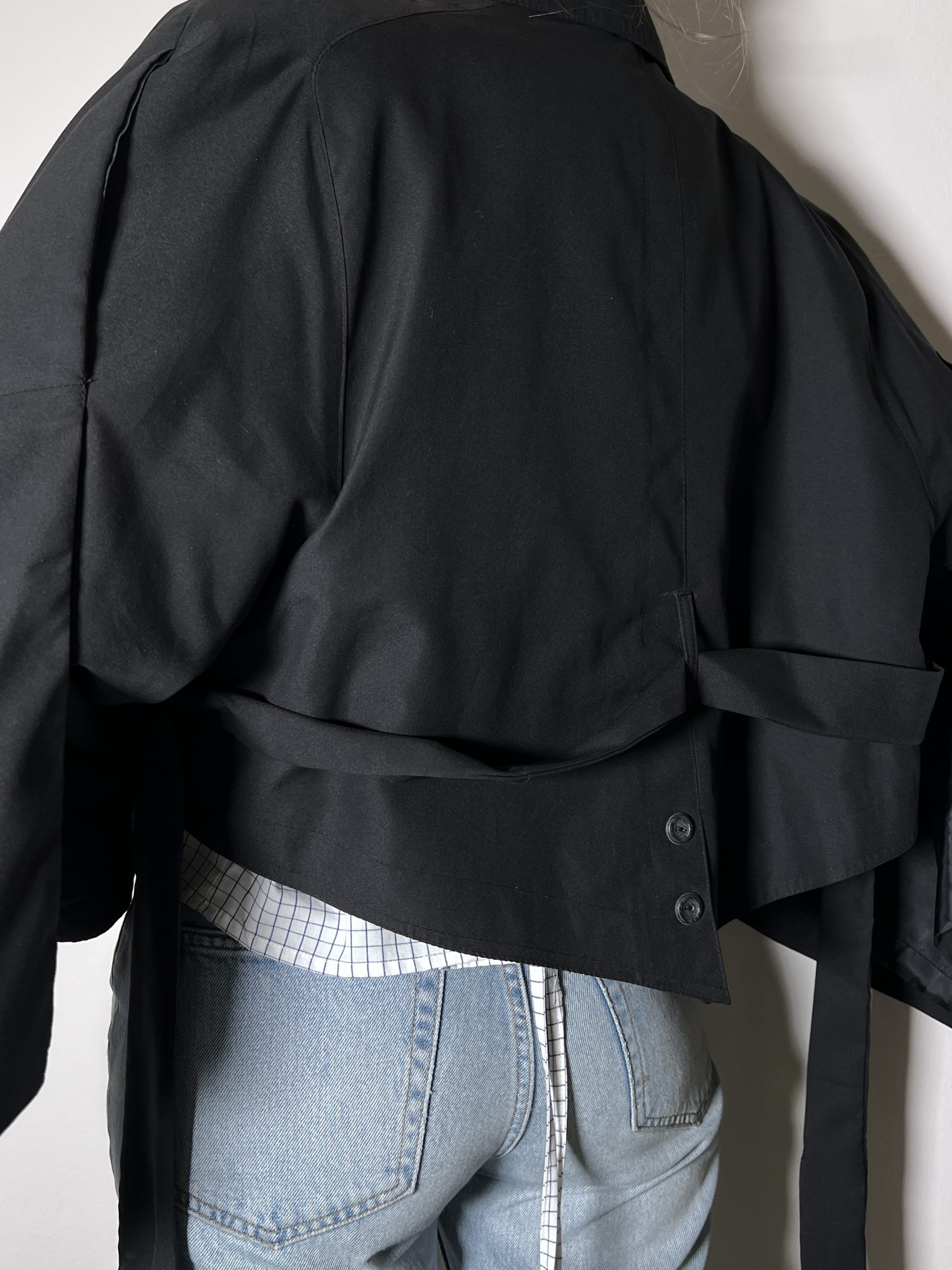 TRENCH Deep Grey - Image 4